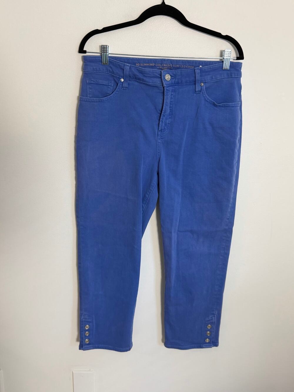 Chico's So Slimming Girlfriend Slim Crop Leg size 10
